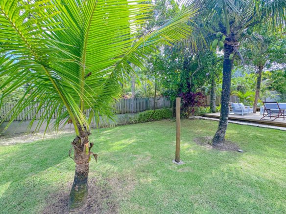 Casa Pé na Areia a venda | Praia Dura | Ubatuba – SP