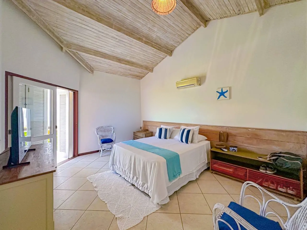 Casa Pé na Areia a venda | Praia Dura | Ubatuba – SP