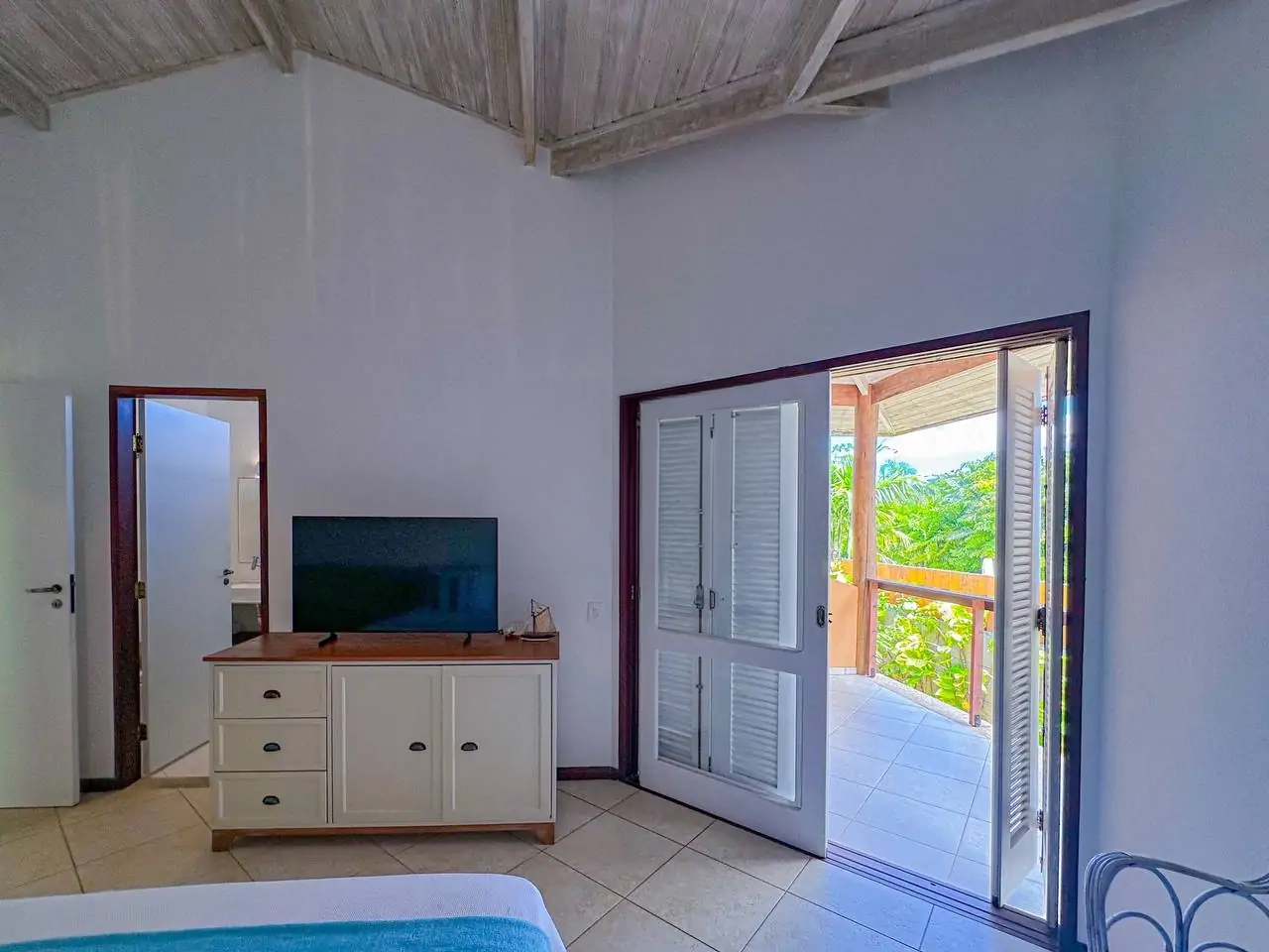 Casa Pé na Areia a venda | Praia Dura | Ubatuba – SP