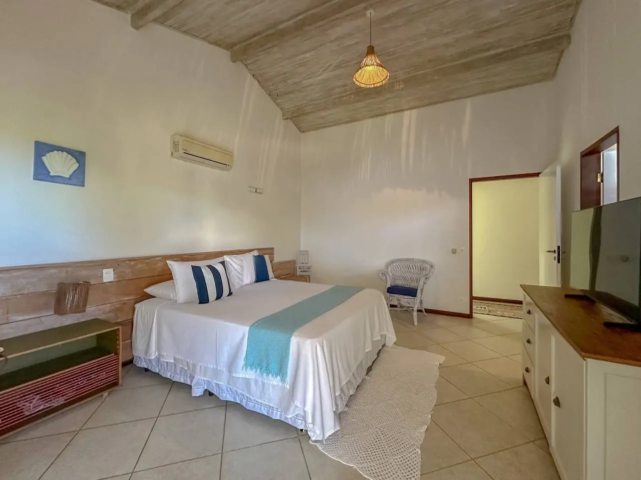 Casa Pé na Areia a venda | Praia Dura | Ubatuba – SP