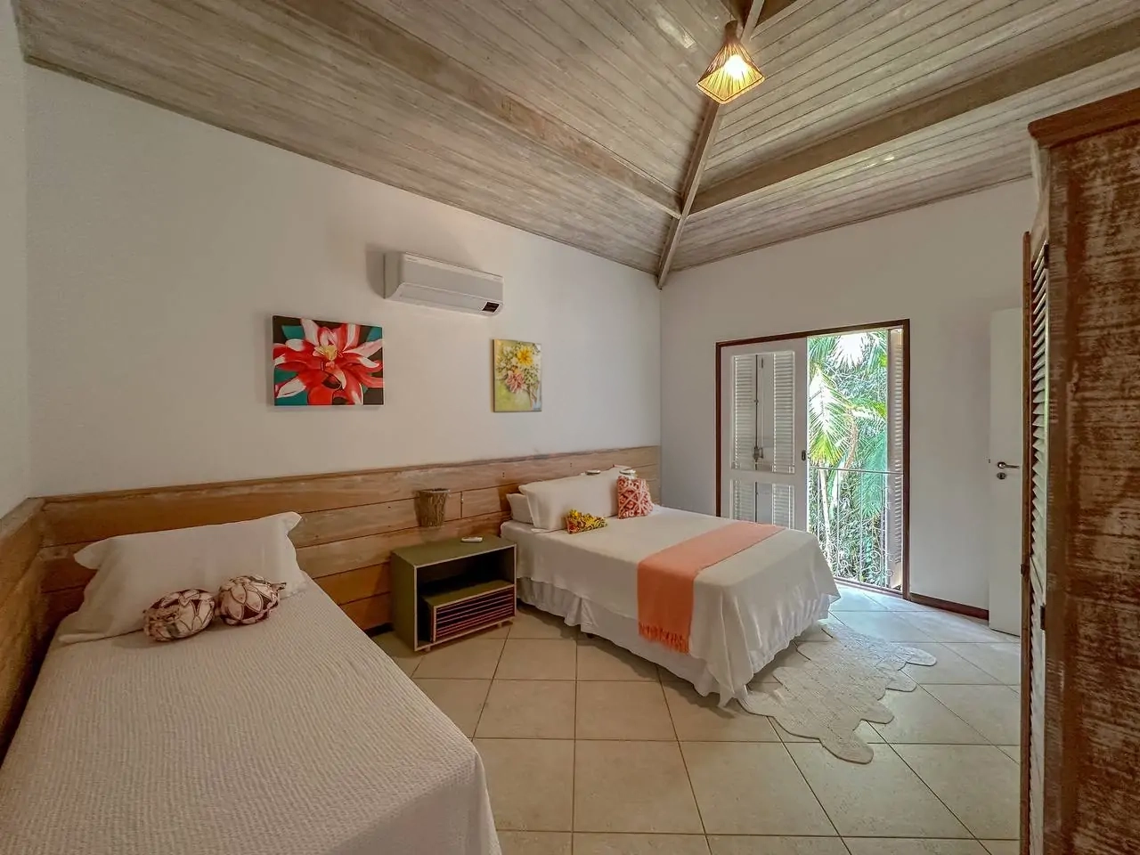Casa Pé na Areia a venda | Praia Dura | Ubatuba – SP