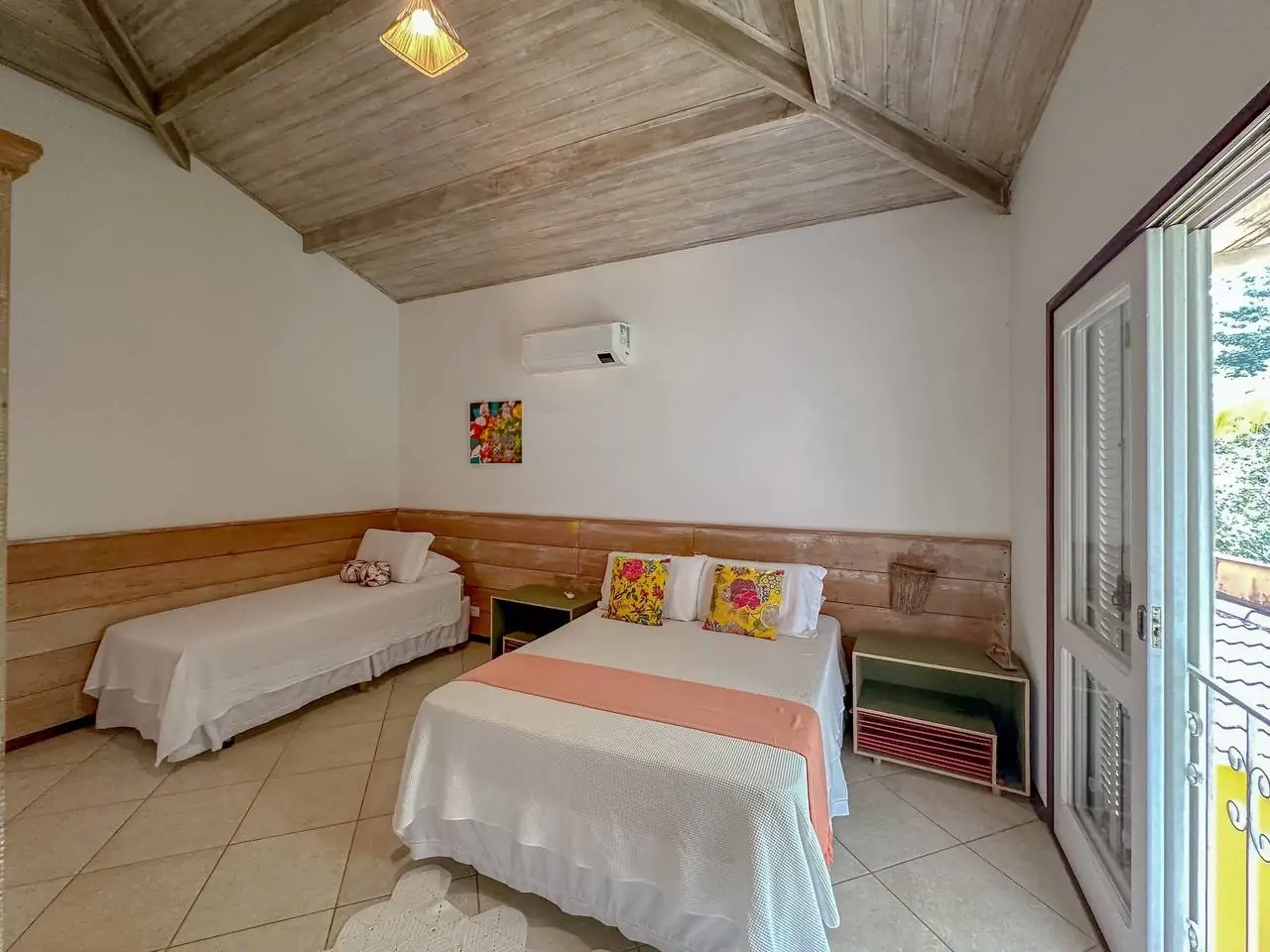 Casa Pé na Areia a venda | Praia Dura | Ubatuba – SP
