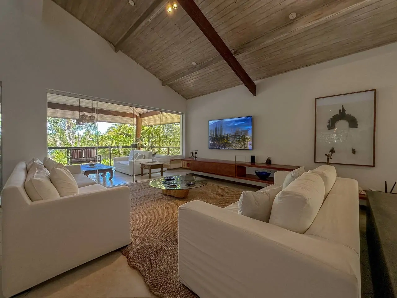 Casa Pé na Areia a venda | Praia Dura | Ubatuba – SP
