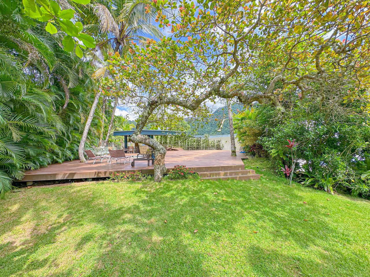 Casa de Condomínio Luxo Pé na Areia a venda | Praia do Pulso | Ubatuba | SP