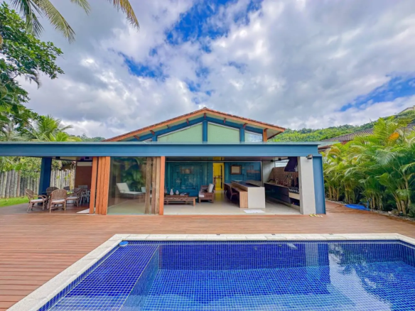 Casa de Condomínio Luxo Pé na Areia a venda | Praia do Pulso | Ubatuba | SP