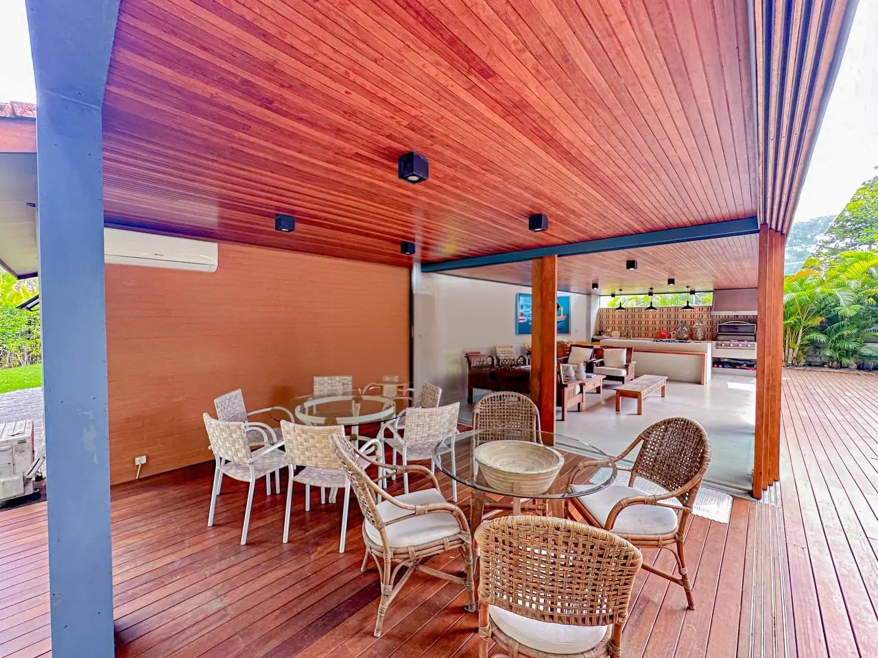 Casa de Condomínio Luxo Pé na Areia a venda | Praia do Pulso | Ubatuba | SP
