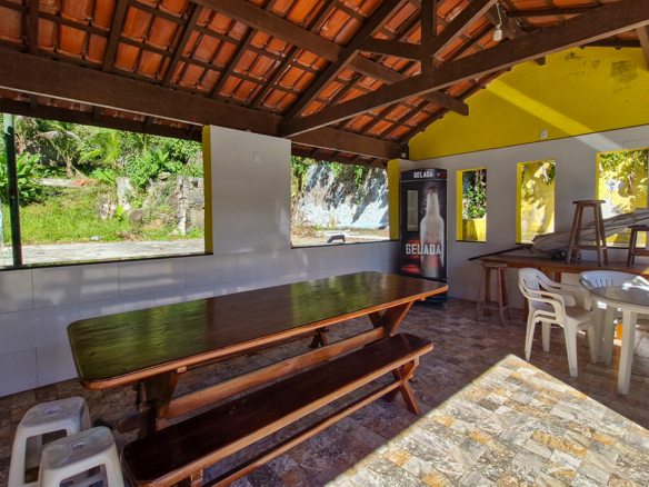 Casa na Praia das Galhetas com 7 quartos, em Tabatinga/Ubatuba com 380m²