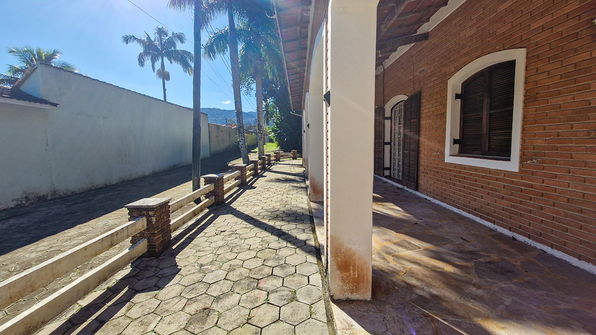 Casa na Praia das Galhetas com 7 quartos, em Tabatinga/Ubatuba com 380m²