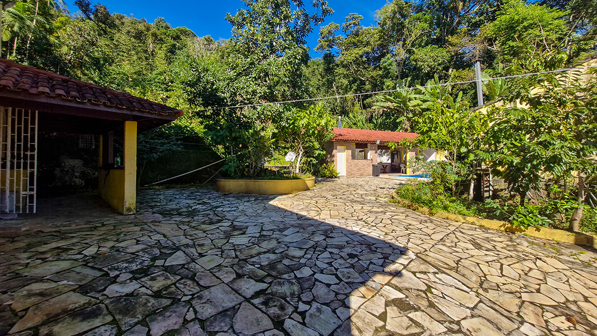 Casa na Praia das Galhetas com 7 quartos, em Tabatinga/Ubatuba com 380m²