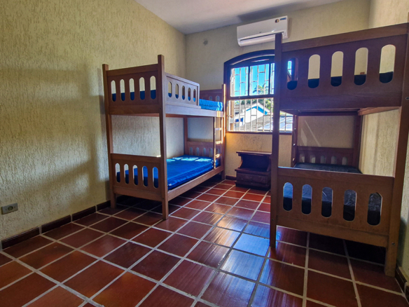 Casa na Praia das Galhetas com 7 quartos, em Tabatinga/Ubatuba com 380m²