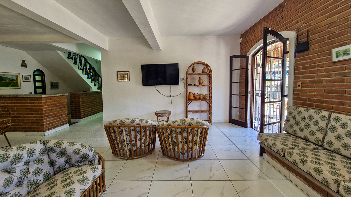 Casa na Praia das Galhetas com 7 quartos, em Tabatinga/Ubatuba com 380m²