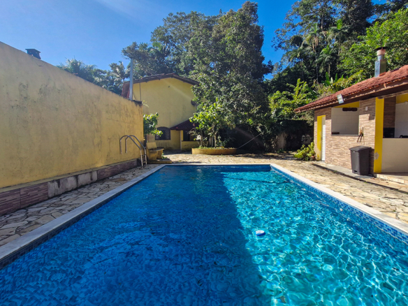Casa na Praia das Galhetas com 7 quartos, em Tabatinga/Ubatuba com 380m²