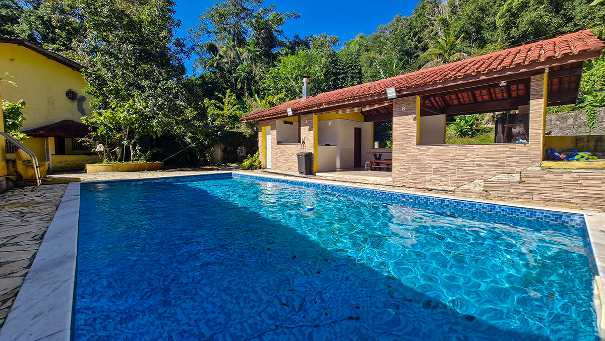 Casa na Praia das Galhetas com 7 quartos, em Tabatinga/Ubatuba com 380m²