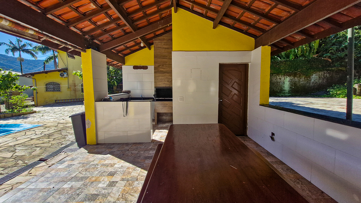 Casa na Praia das Galhetas com 7 quartos, em Tabatinga/Ubatuba com 380m²