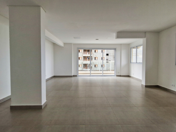 Apartamento Frente Mar à Venda na Praia de Massaguaçu – Caraguatatuba/SP