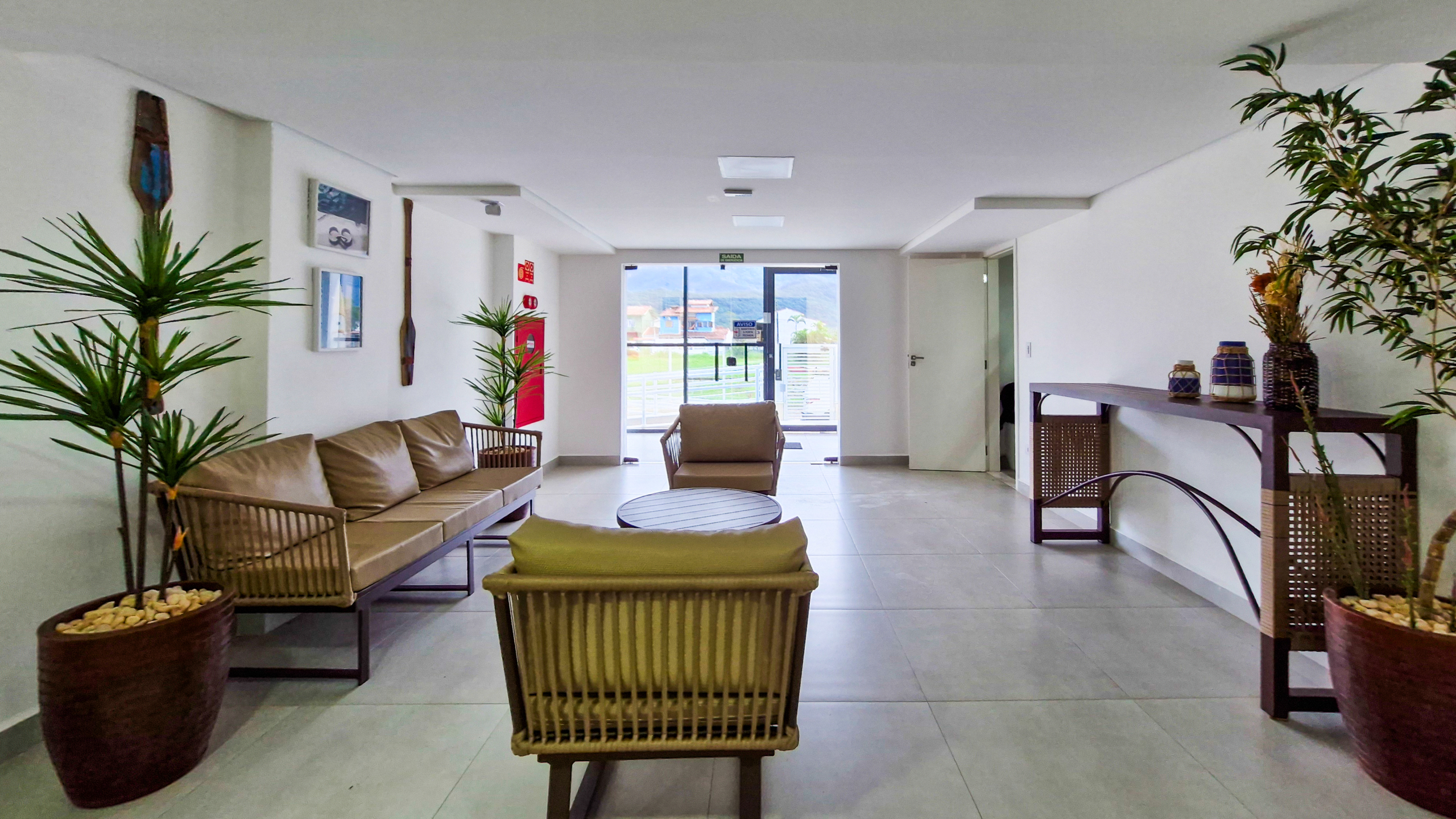 Apartamento Frente Mar à Venda na Praia de Massaguaçu – Caraguatatuba/SP