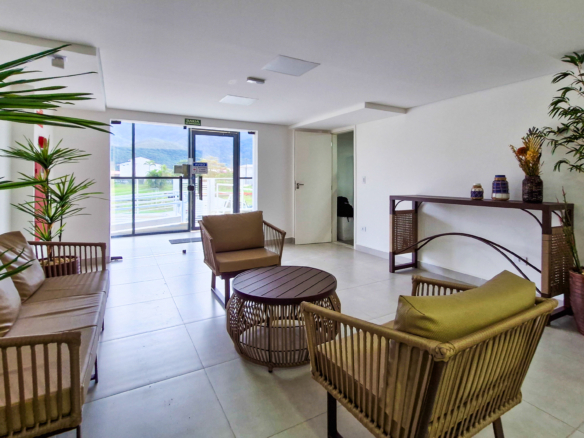 Apartamento Frente Mar à Venda na Praia de Massaguaçu – Caraguatatuba/SP