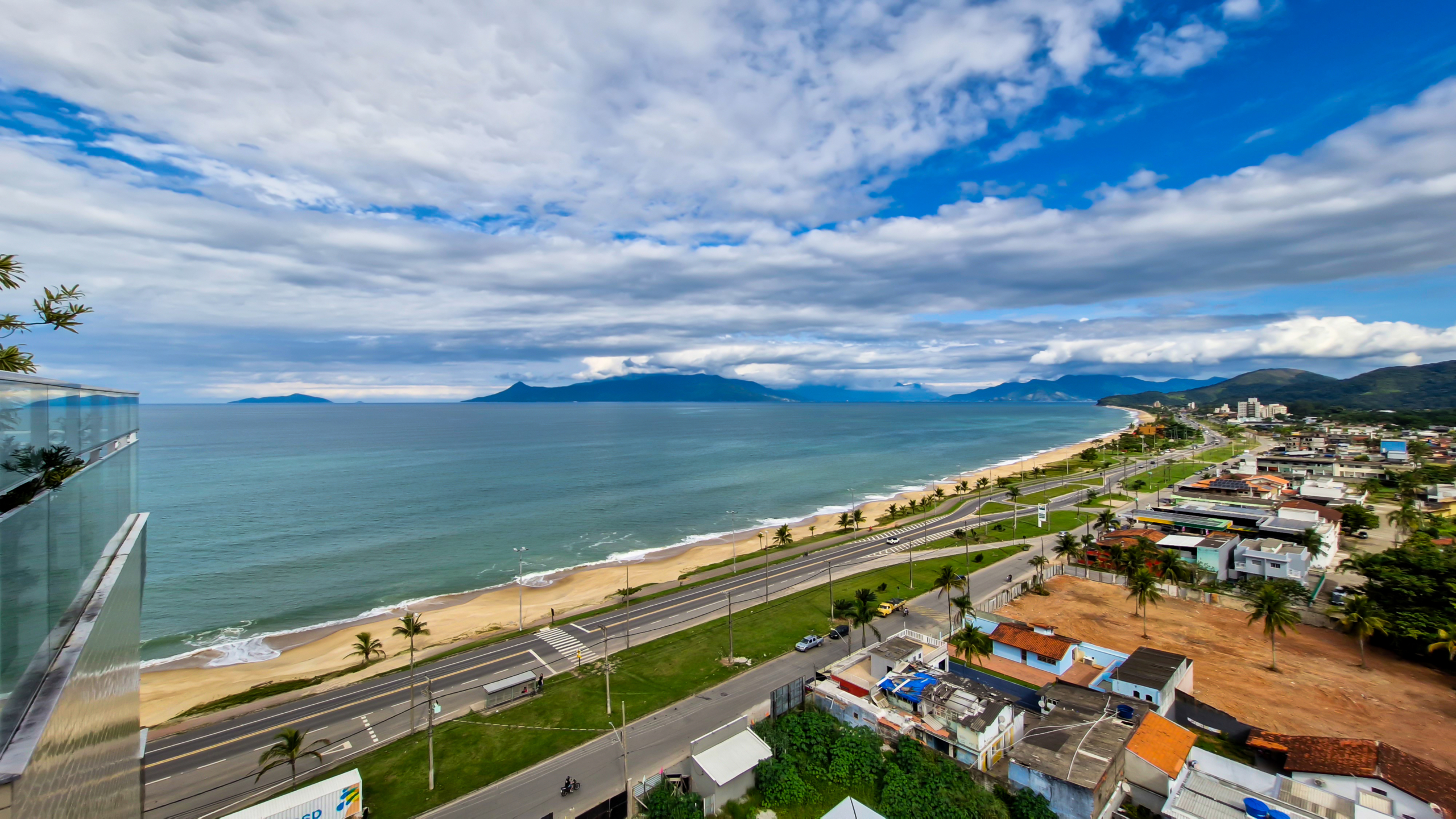 Cobertura Frente Mar à Venda na Praia de Massaguaçu – Caraguatatuba/SP