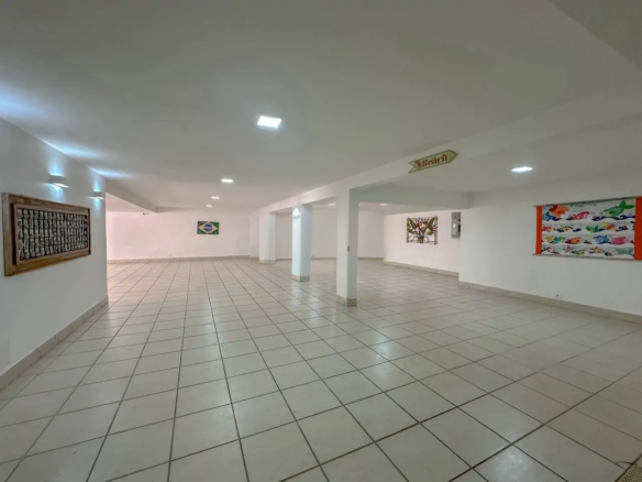 Mansão de Luxo Cinematográfica Pé na areia a venda na Domingas Dias – Ubatuba/SP