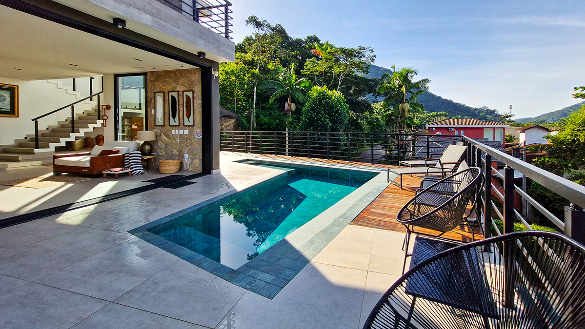 Casa de Alto Padrão no Condomínio Pedra Verde – Lázaro | Ubatuba