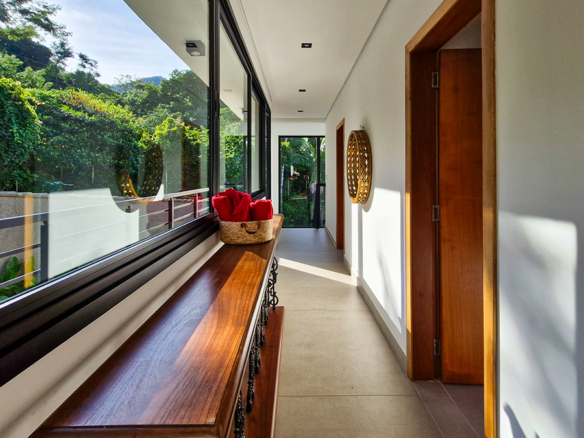Casa de Alto Padrão no Condomínio Pedra Verde – Lázaro | Ubatuba