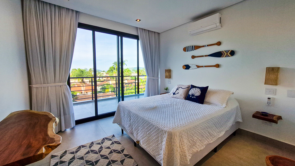Casa de Alto Padrão no Condomínio Pedra Verde – Lázaro | Ubatuba
