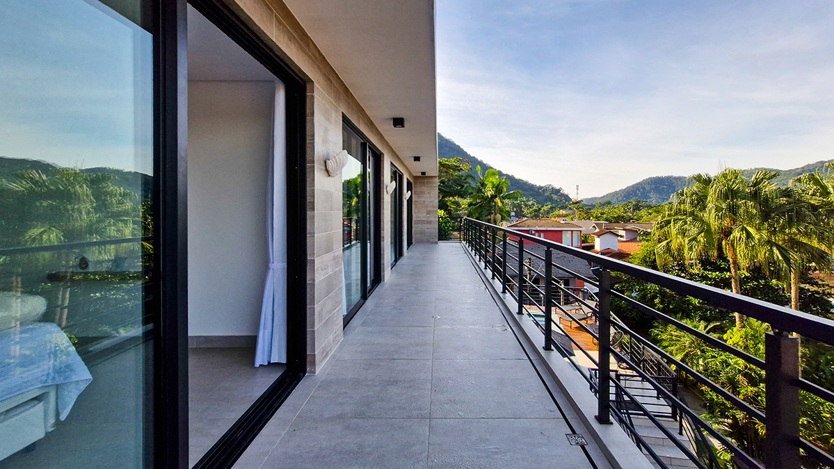 Casa de Alto Padrão no Condomínio Pedra Verde – Lázaro | Ubatuba