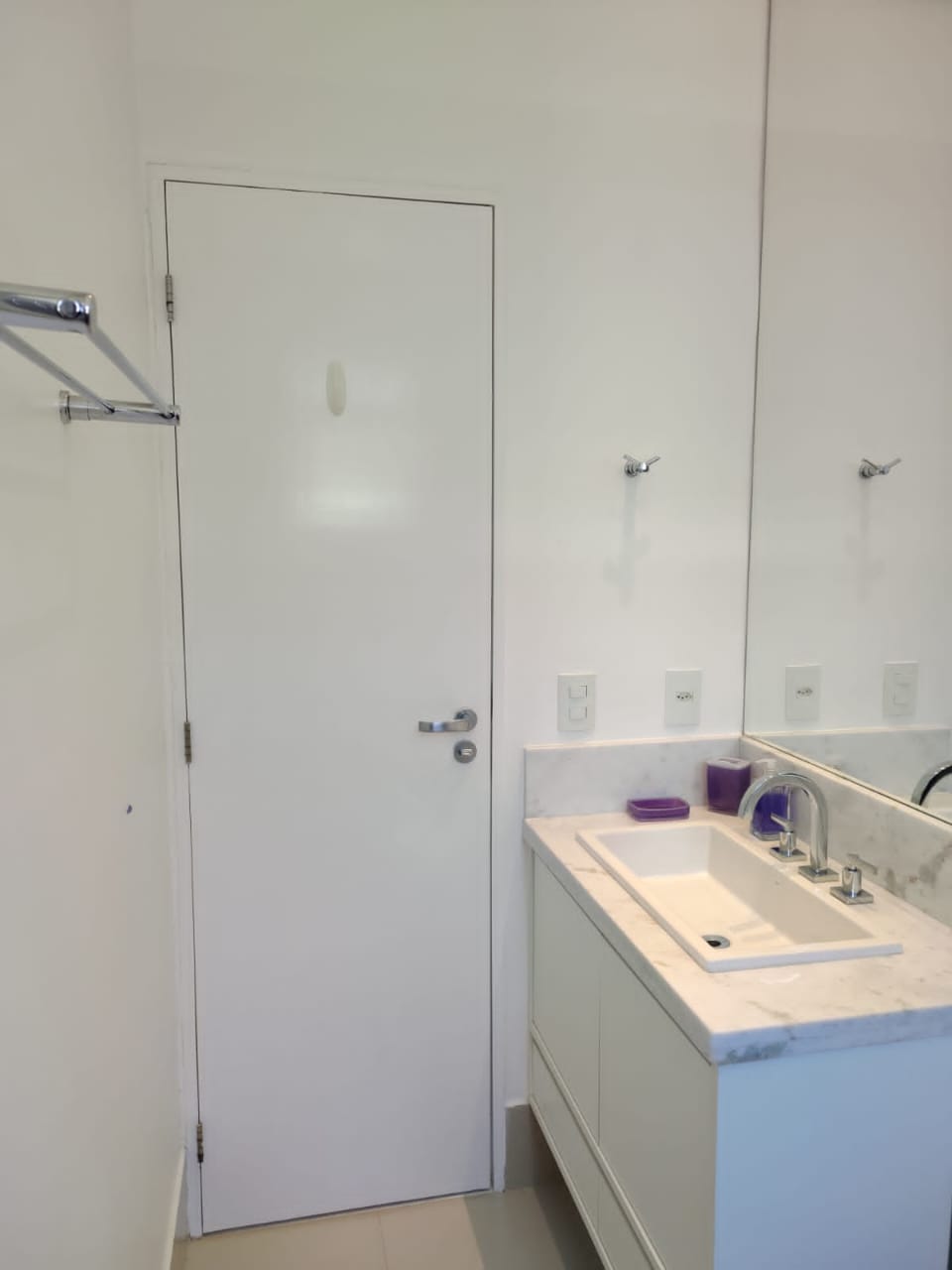 Casa Exclusiva com 4 Suítes em Condomínio de Alto Padrão em Juquehy