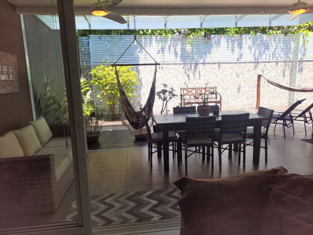 Casa Exclusiva com 4 Suítes em Condomínio de Alto Padrão em Juquehy