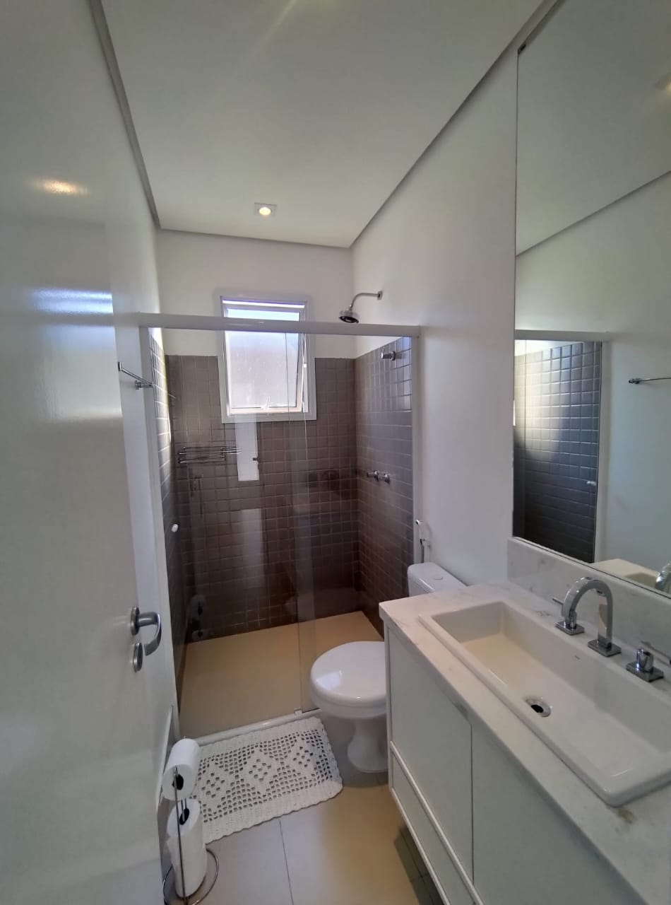 Casa Exclusiva com 4 Suítes em Condomínio de Alto Padrão em Juquehy