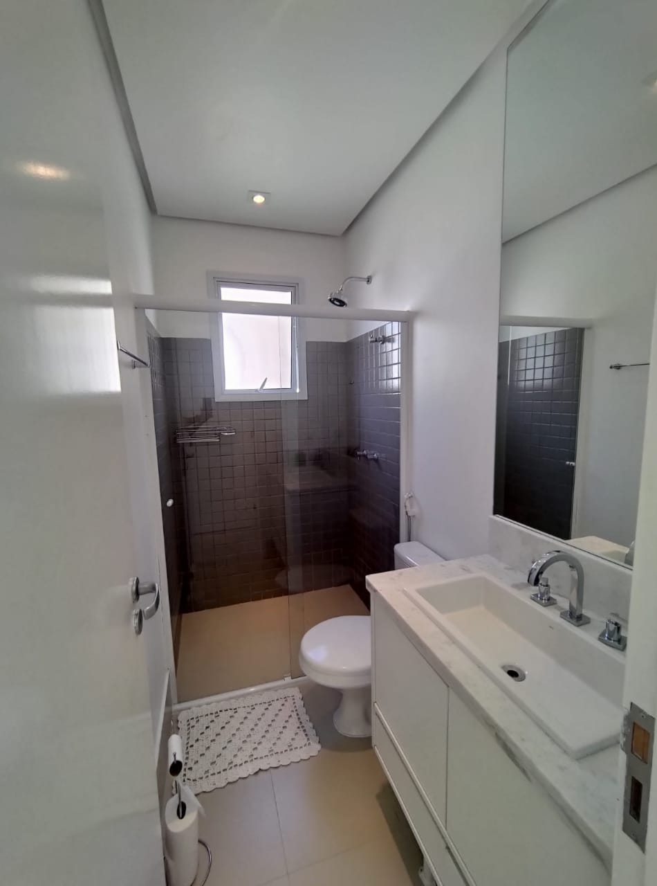 Casa Exclusiva com 4 Suítes em Condomínio de Alto Padrão em Juquehy