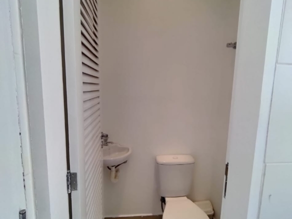 Casa Exclusiva com 4 Suítes em Condomínio de Alto Padrão em Juquehy