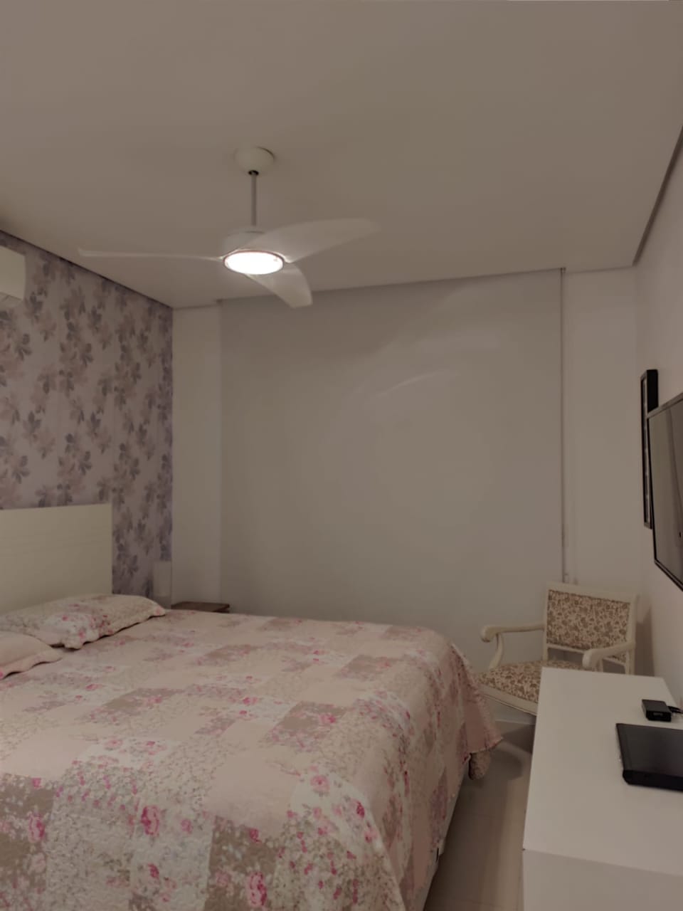 Casa Exclusiva com 4 Suítes em Condomínio de Alto Padrão em Juquehy