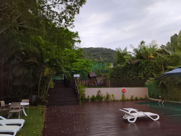 Casa Exclusiva com 4 Suítes em Condomínio de Alto Padrão em Juquehy