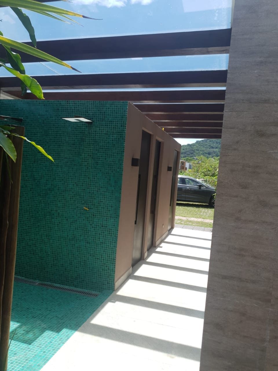 Casa Exclusiva com 4 Suítes em Condomínio de Alto Padrão em Juquehy