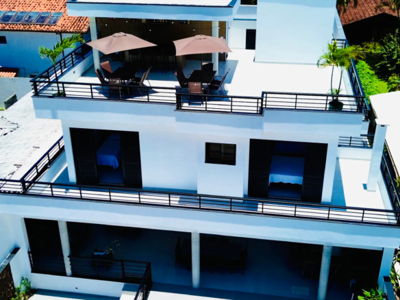 Casa à locação em Ubatuba no Condomínio Salga Lagoinha