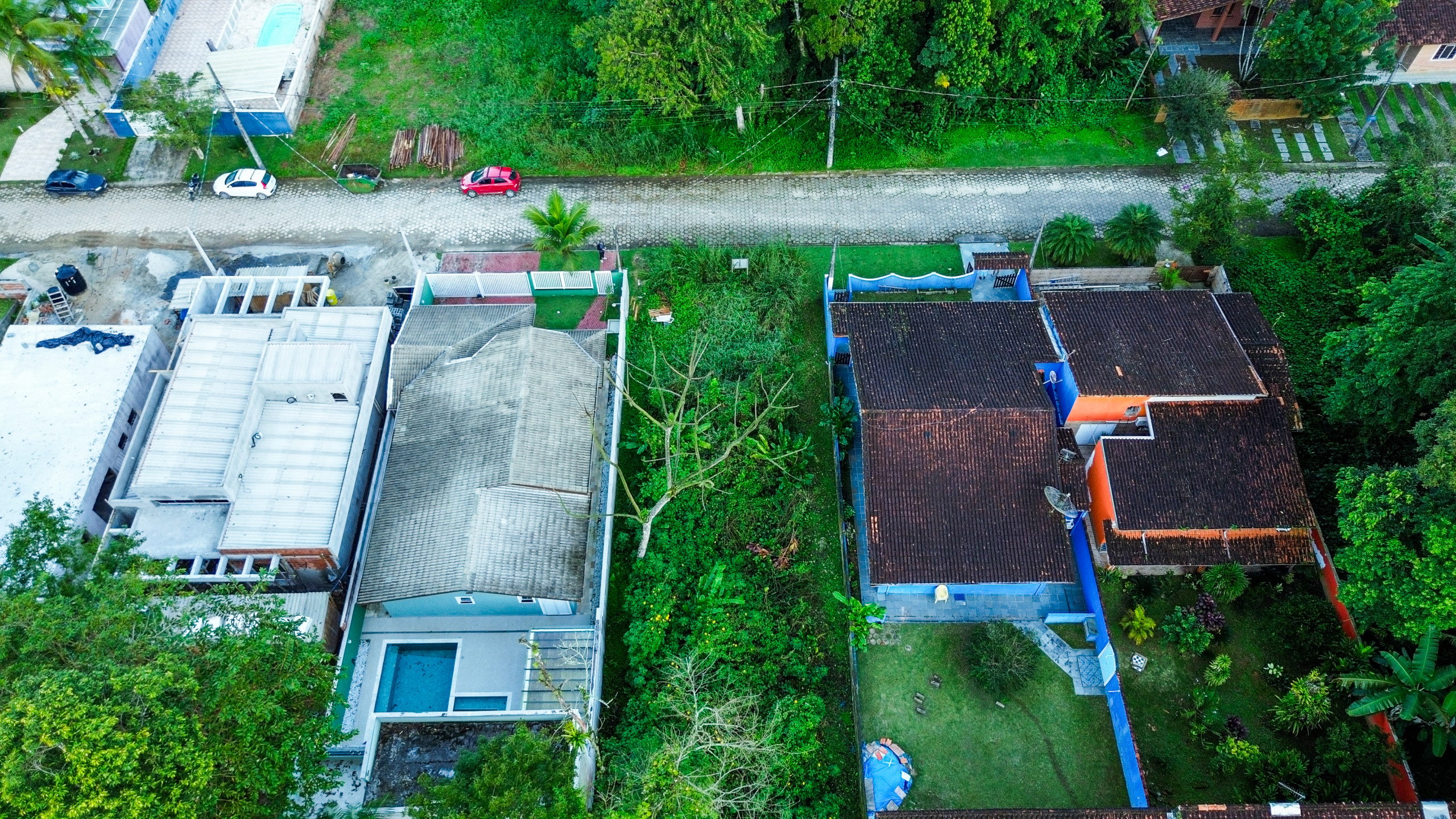 Terreno para Venda em condomínio fechado na Praia da Mococa com 384m²