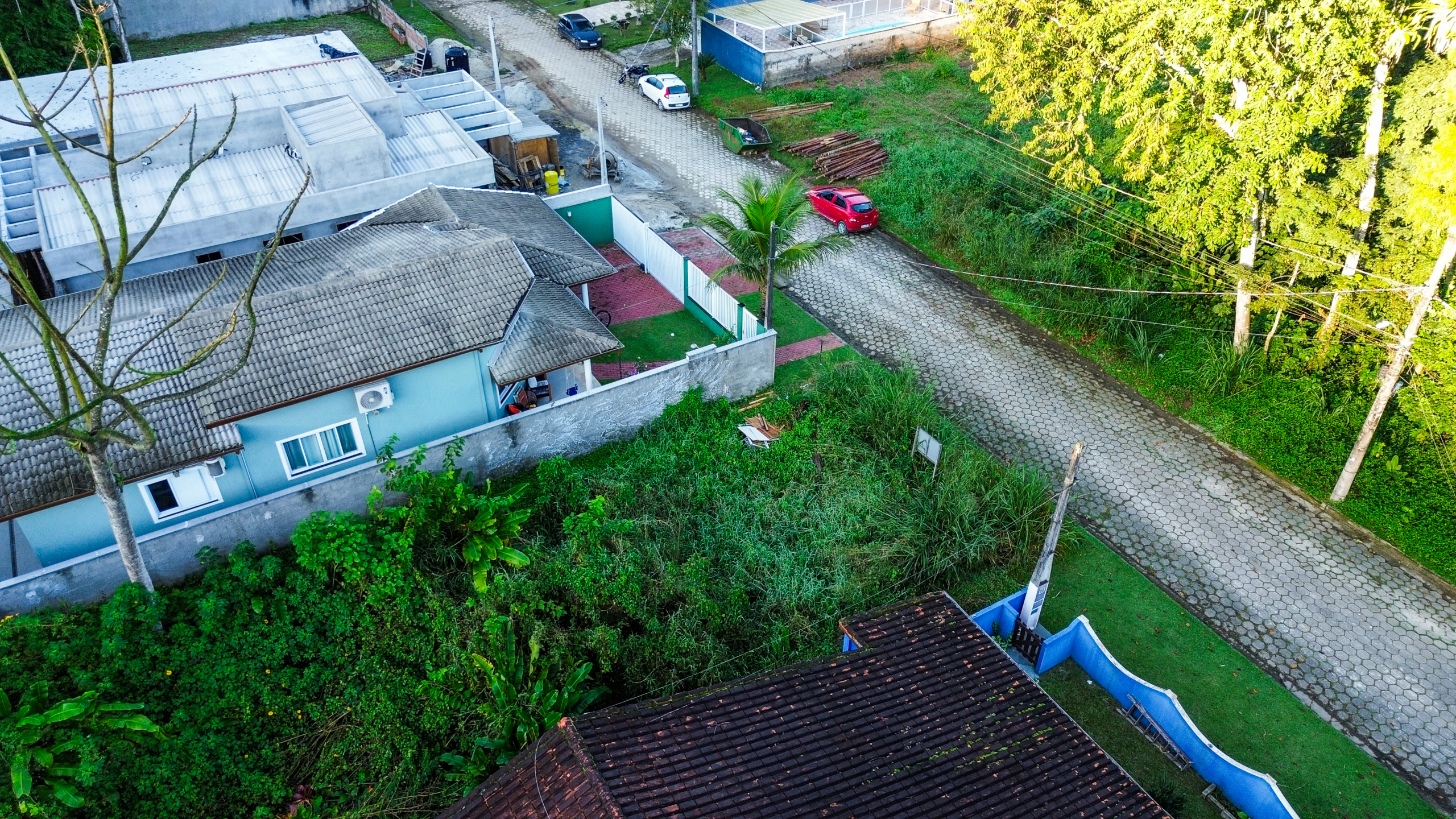 Terreno para Venda em condomínio fechado na Praia da Mococa com 384m²