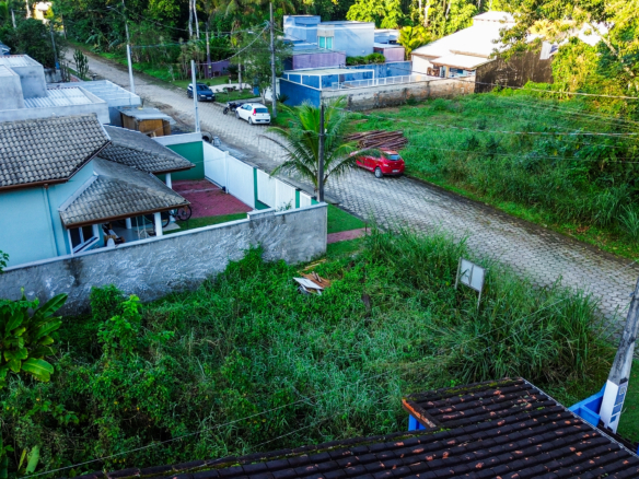 Terreno para Venda em condomínio fechado na Praia da Mococa com 384m²
