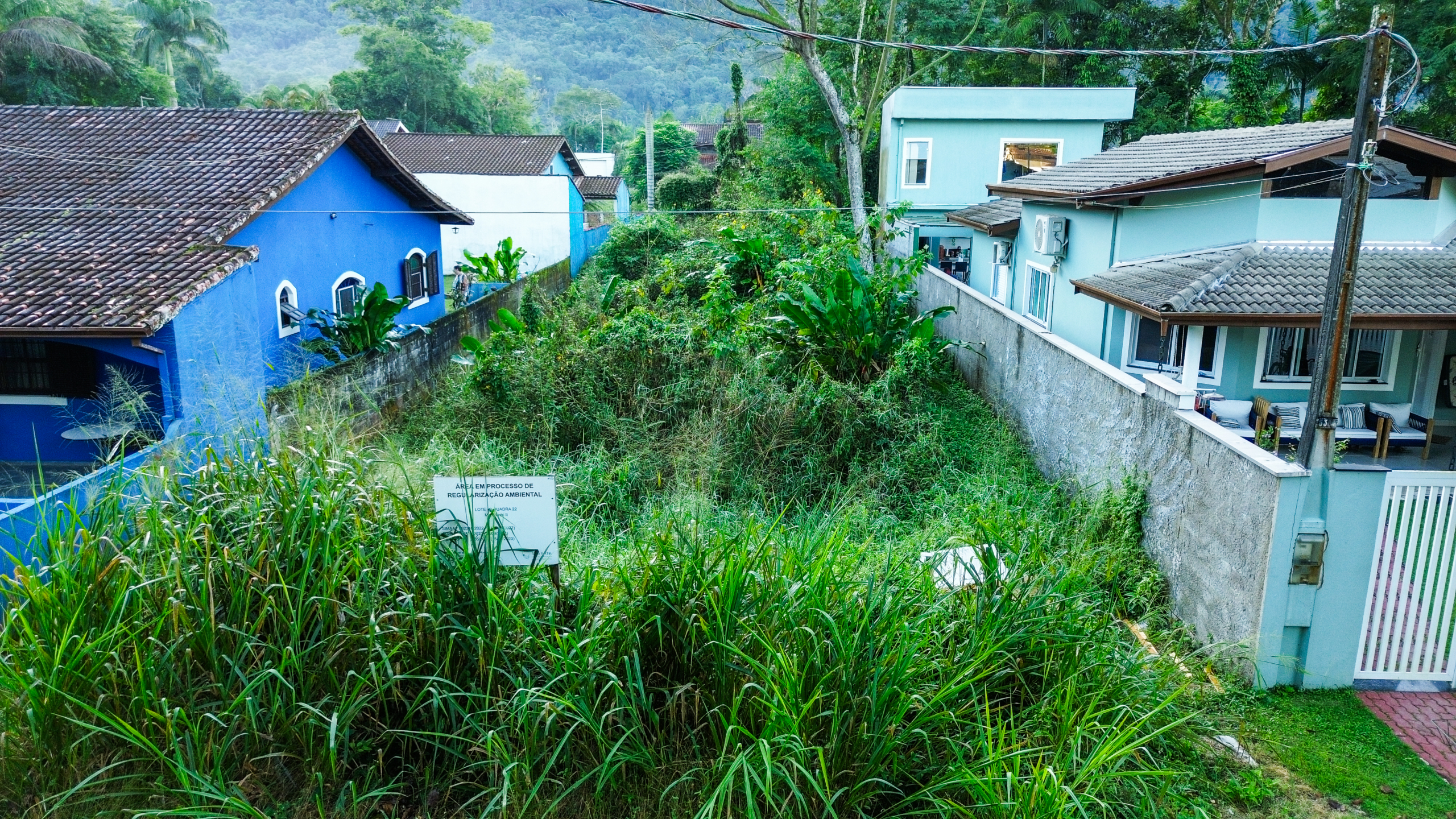 Terreno para Venda em condomínio fechado na Praia da Mococa com 384m²