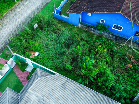 Terreno para Venda em condomínio fechado na Praia da Mococa com 384m²
