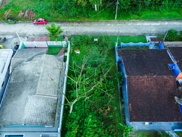 Terreno para Venda em condomínio fechado na Praia da Mococa com 384m²