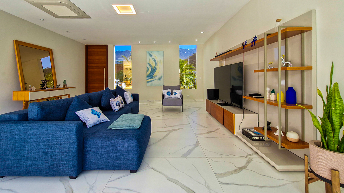Casa à Venda no Condomínio Costa Nova Residence, em Massaguaçu com 4 suítes e 300m²