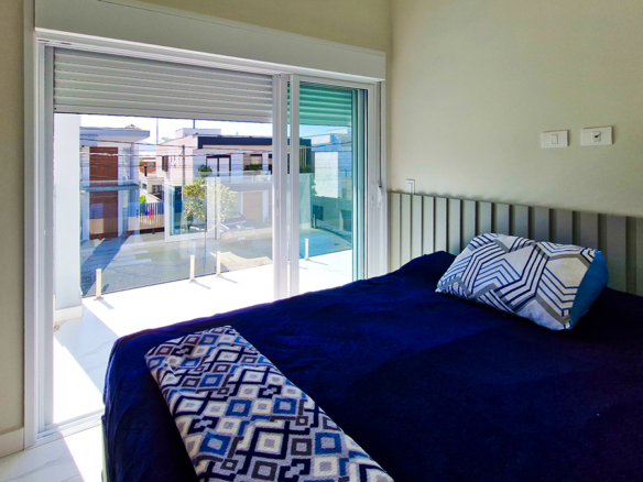 Casa à Venda no Condomínio Costa Nova Residence, em Massaguaçu com 4 suítes e 300m²