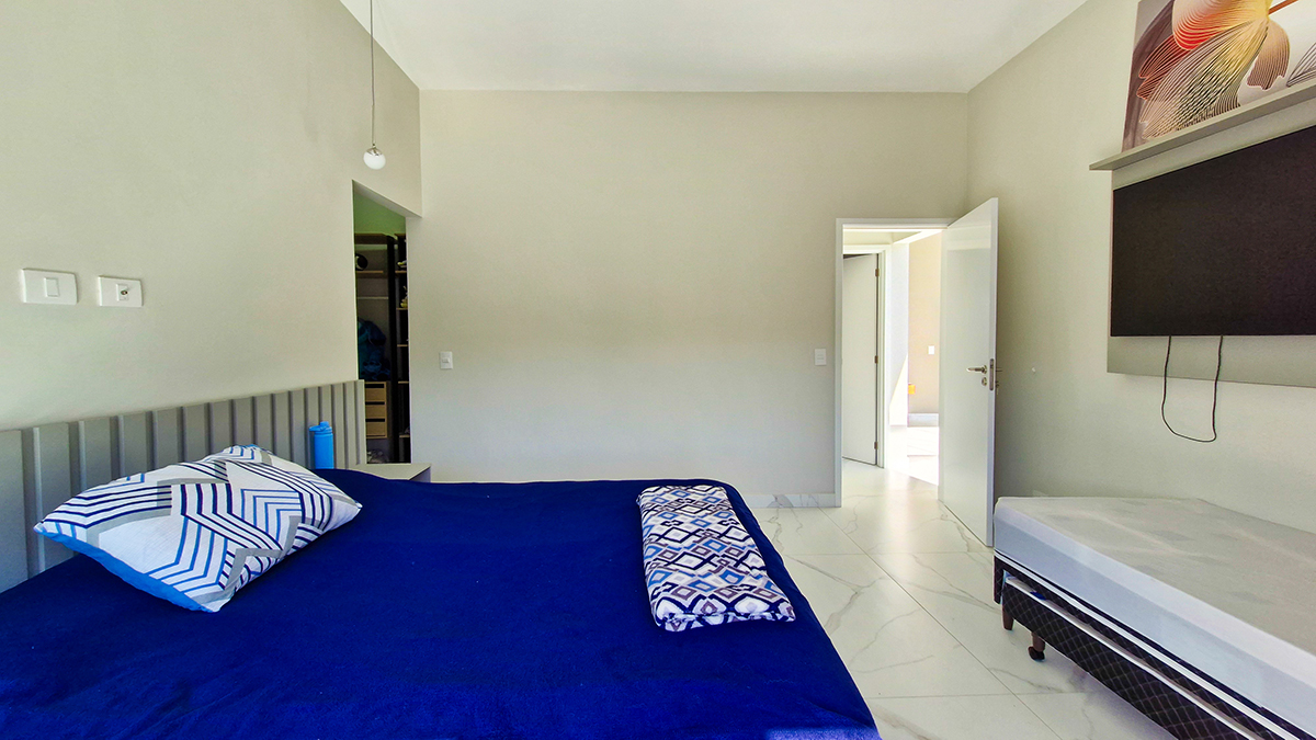 Casa à Venda no Condomínio Costa Nova Residence, em Massaguaçu com 4 suítes e 300m²