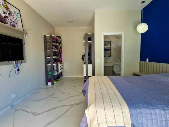Casa à Venda no Condomínio Costa Nova Residence, em Massaguaçu com 4 suítes e 300m²