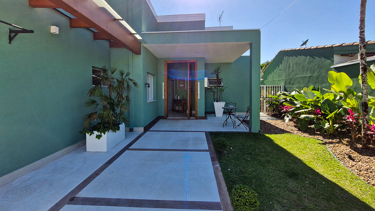 Casa de Alto Padrão com 6 suítes no Condomínio Costa Verde Tabatinga