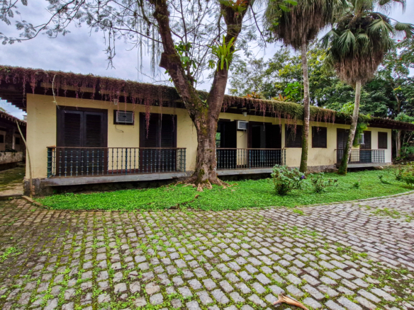 Casa a venda | Exclusivo no Porto Frade | 5.200 m² de Natureza, Privacidade e Sofisticação