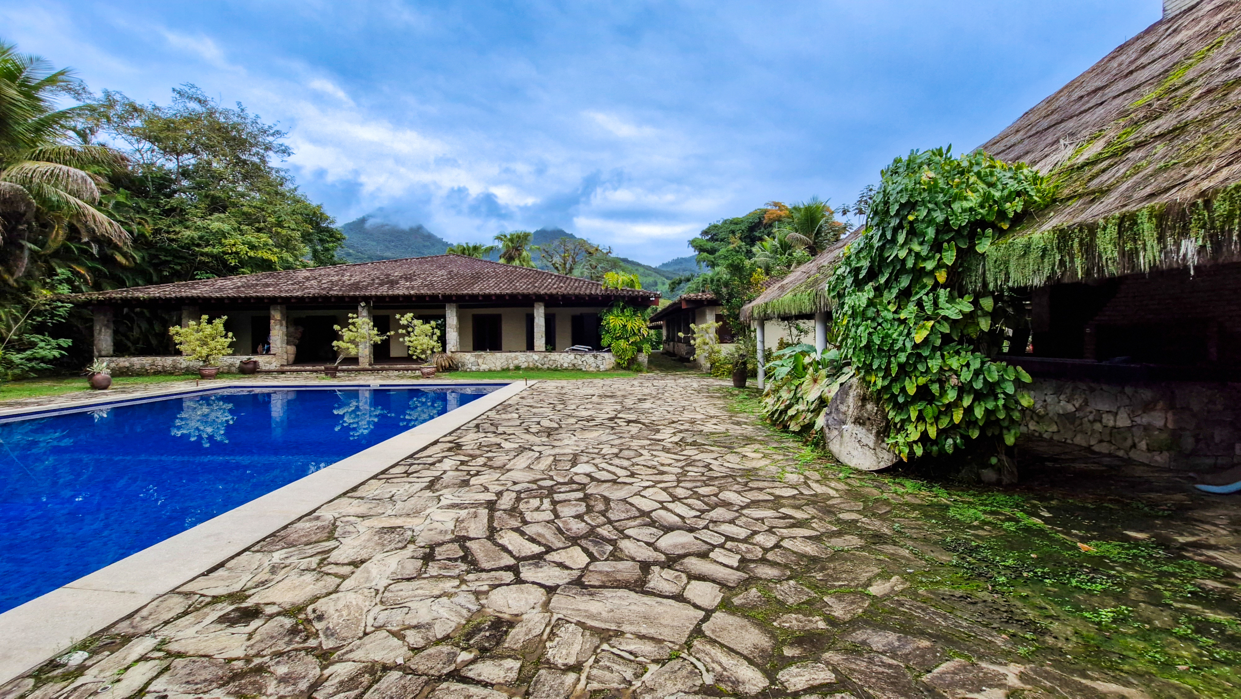Casa a venda | Exclusivo no Porto Frade | 5.200 m² de Natureza, Privacidade e Sofisticação