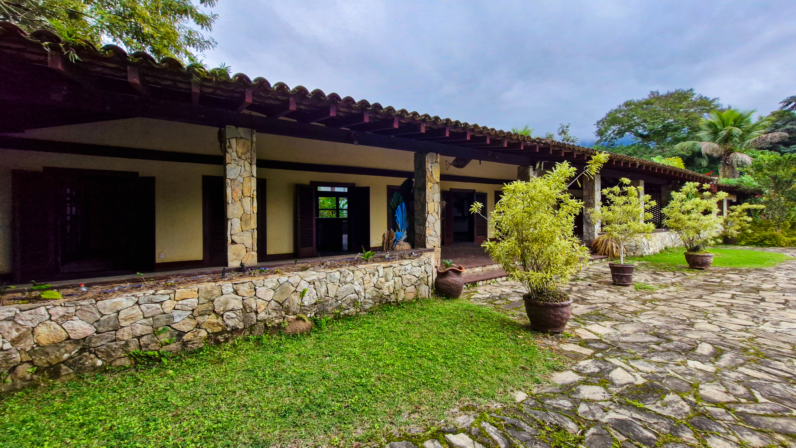 Casa a venda | Exclusivo no Porto Frade | 5.200 m² de Natureza, Privacidade e Sofisticação